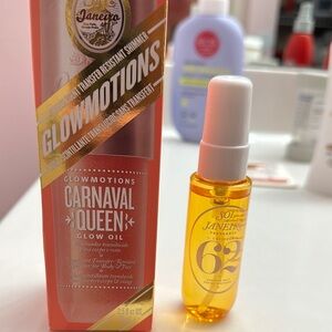 Sol de Janeiro Glowmotions Carnaval Queen Oil in Orange